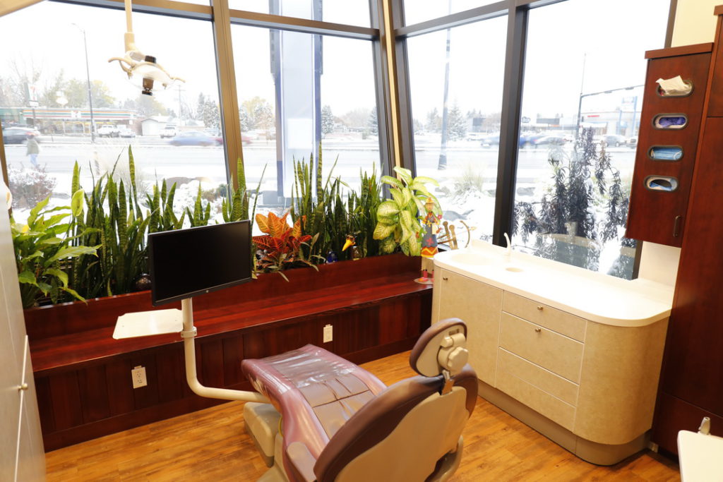 Photo of a Well Lit, Luxurious Patient room at Cool Dental